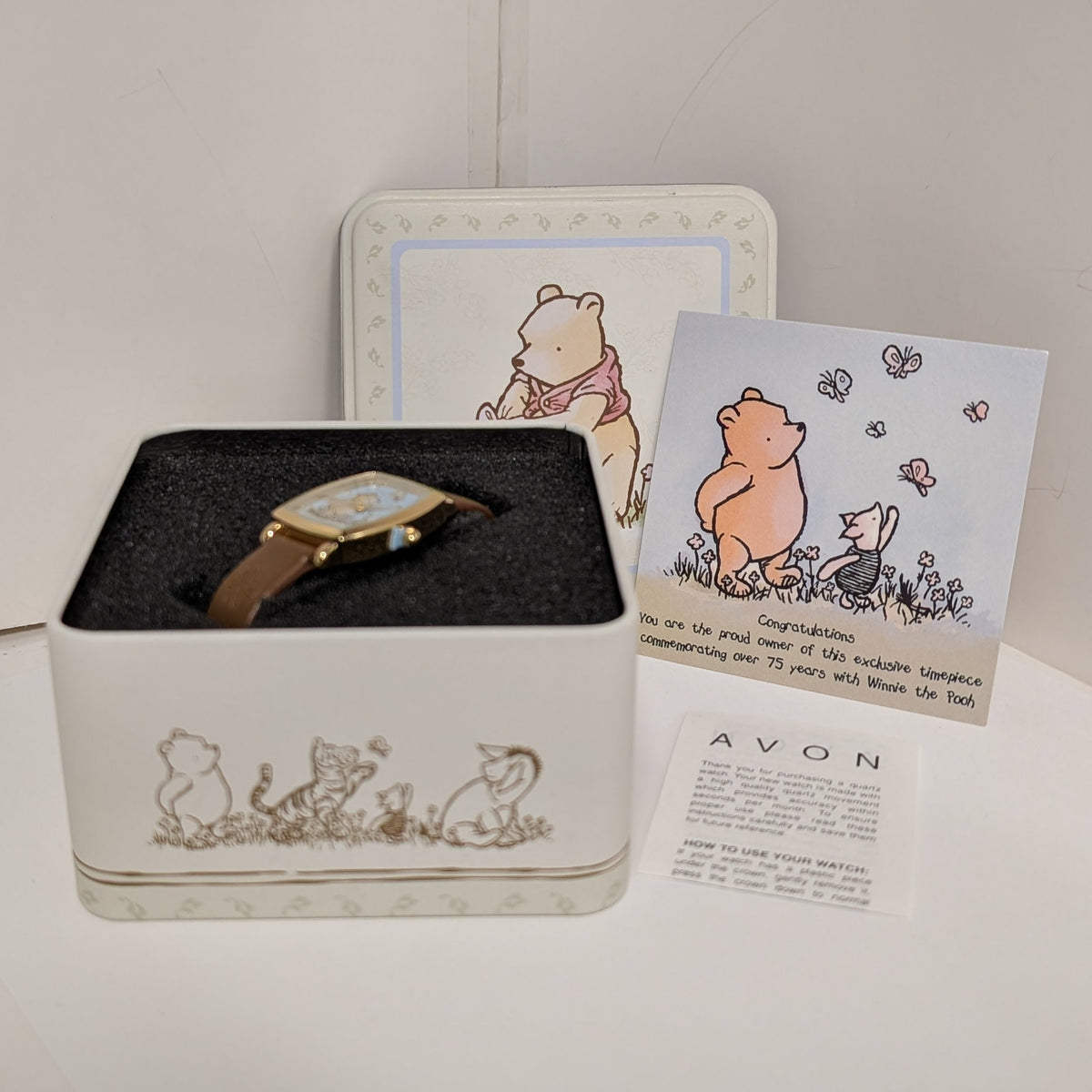 2001 Winnie the Pooh & Piglet Avon Commemorative Watch 