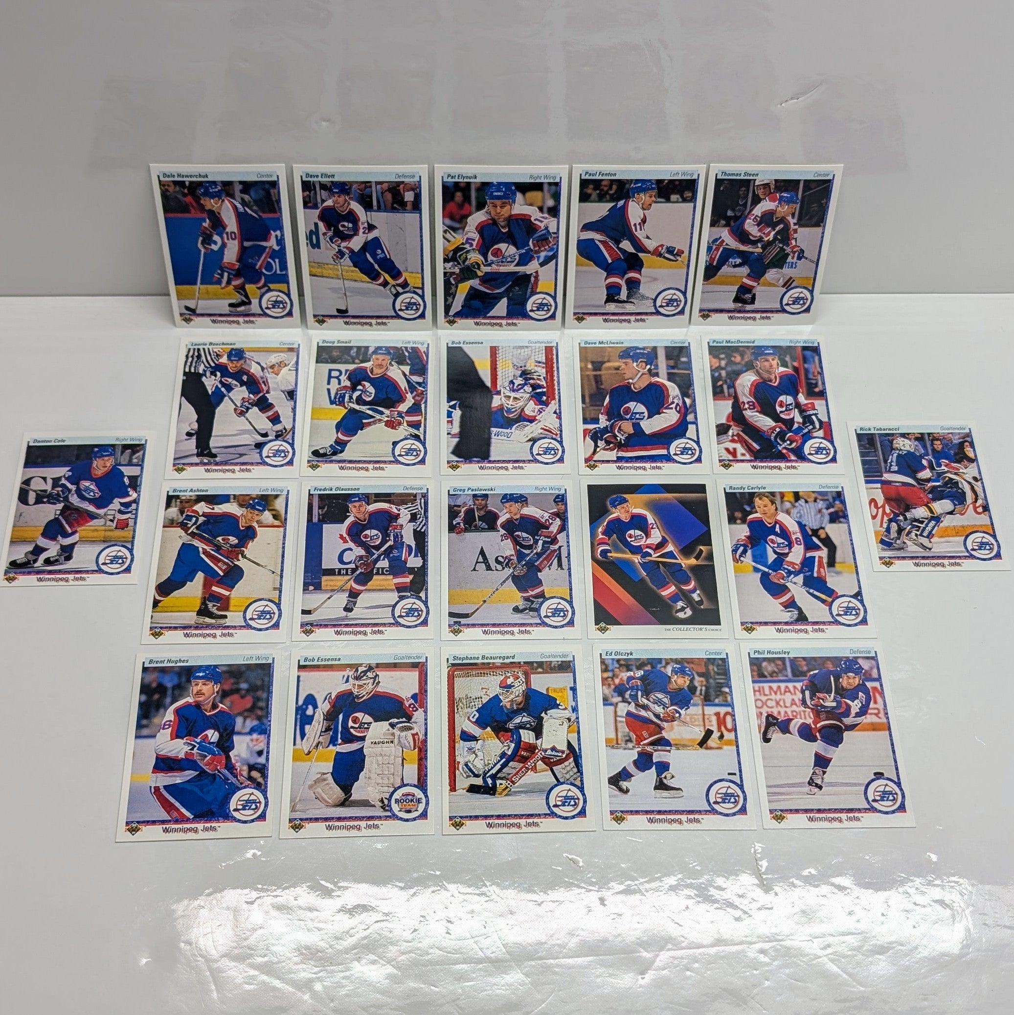 Complete 1990-91 Upper Deck Winnipeg Jets Hockey Card Set