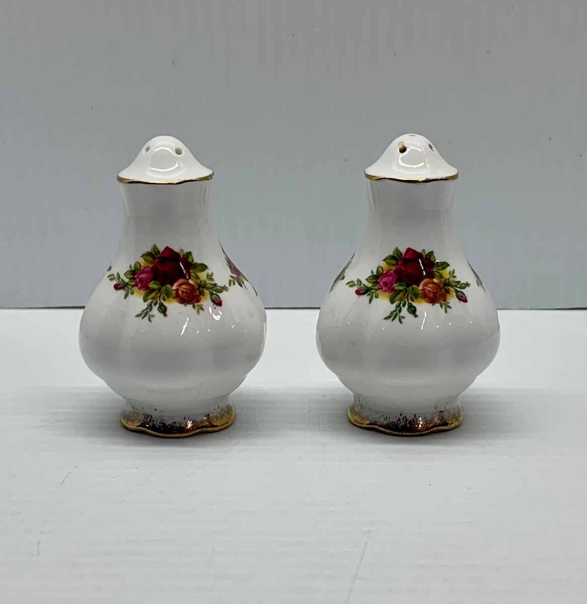 Royal Albert Old Country Roses Salt and Pepper Shakers – Portage MCC