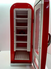 Charger l&#39;image dans la galerie, Coca Cola Ice Cold Vending Machine  [Countdown Auction]
