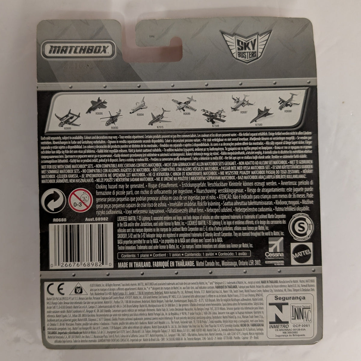 Mattel Matchbox 2010 Sky Busters Cargo Mission Plane