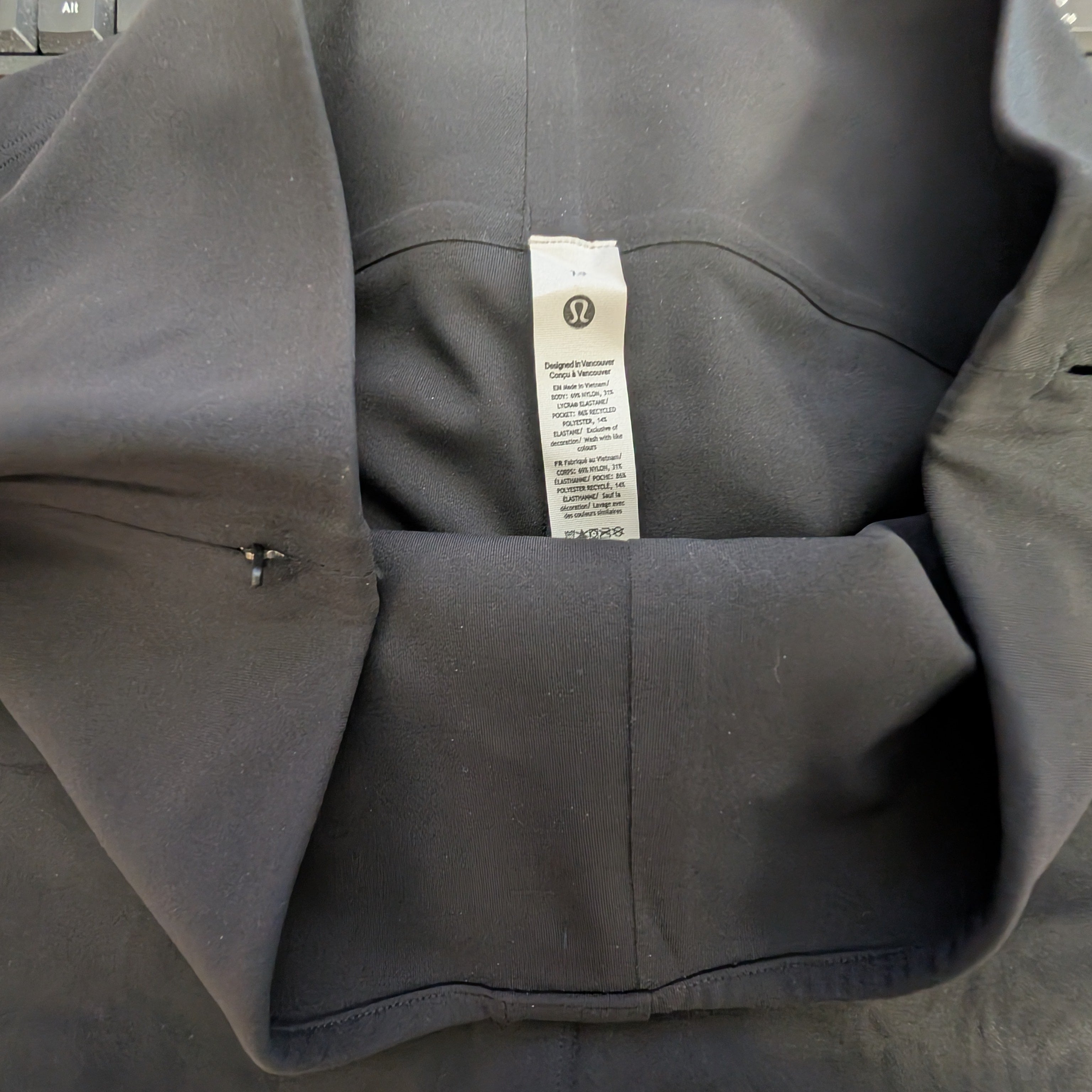 Smooth Fit Pull-On High-Rise Pant
Regular