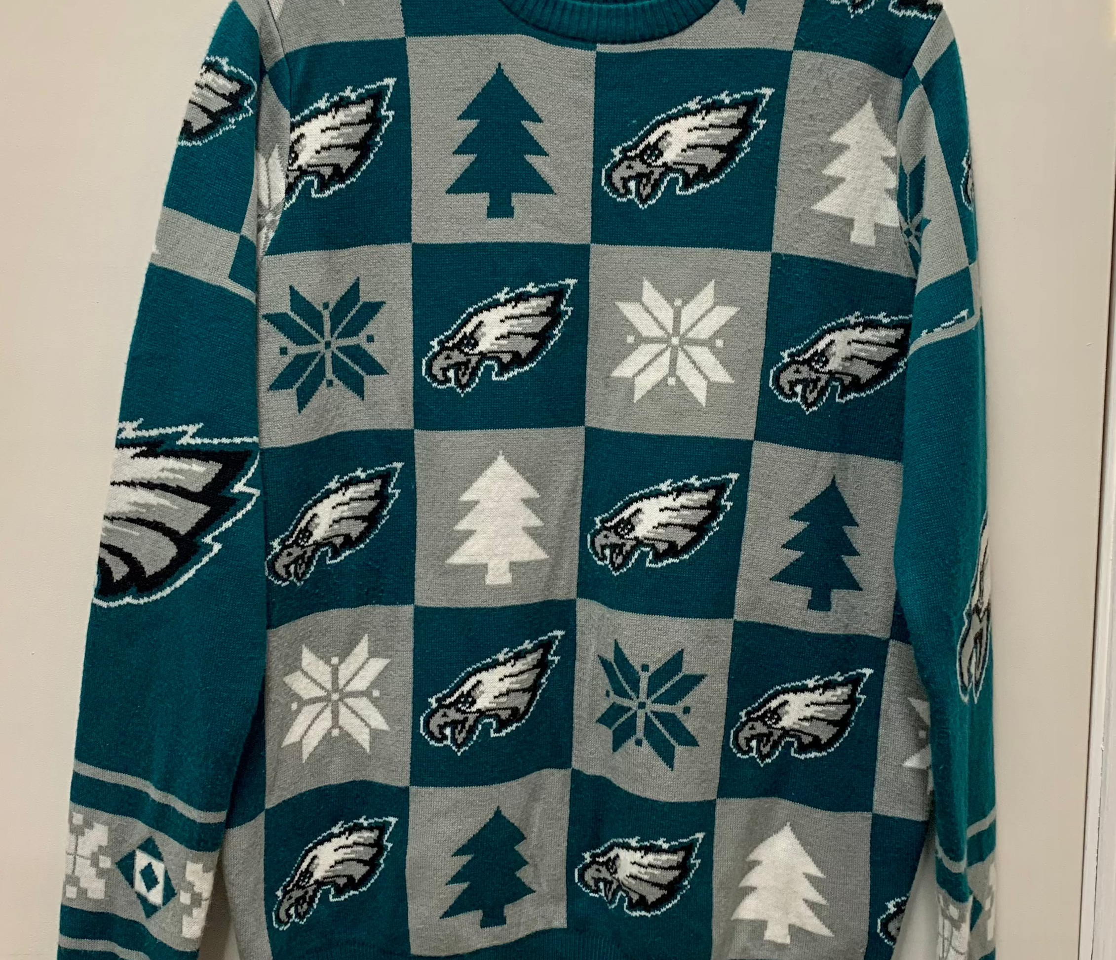 Team Apparel NFL Philadelphia Eagles Sweater