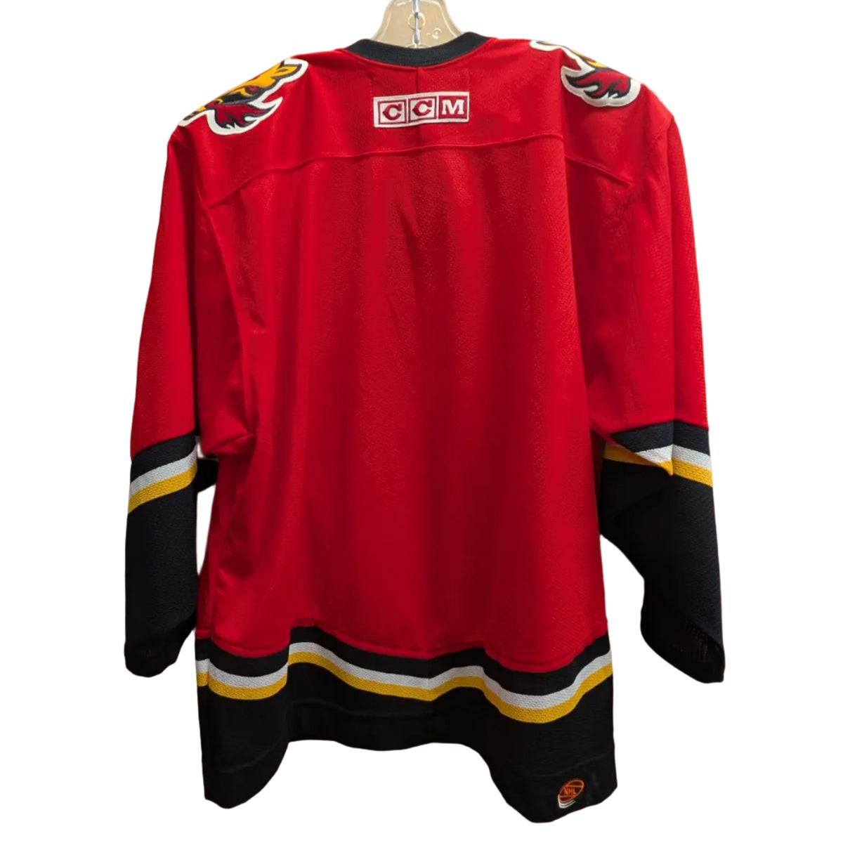 Vintage CCM Calgary Flames Jersey - Size L