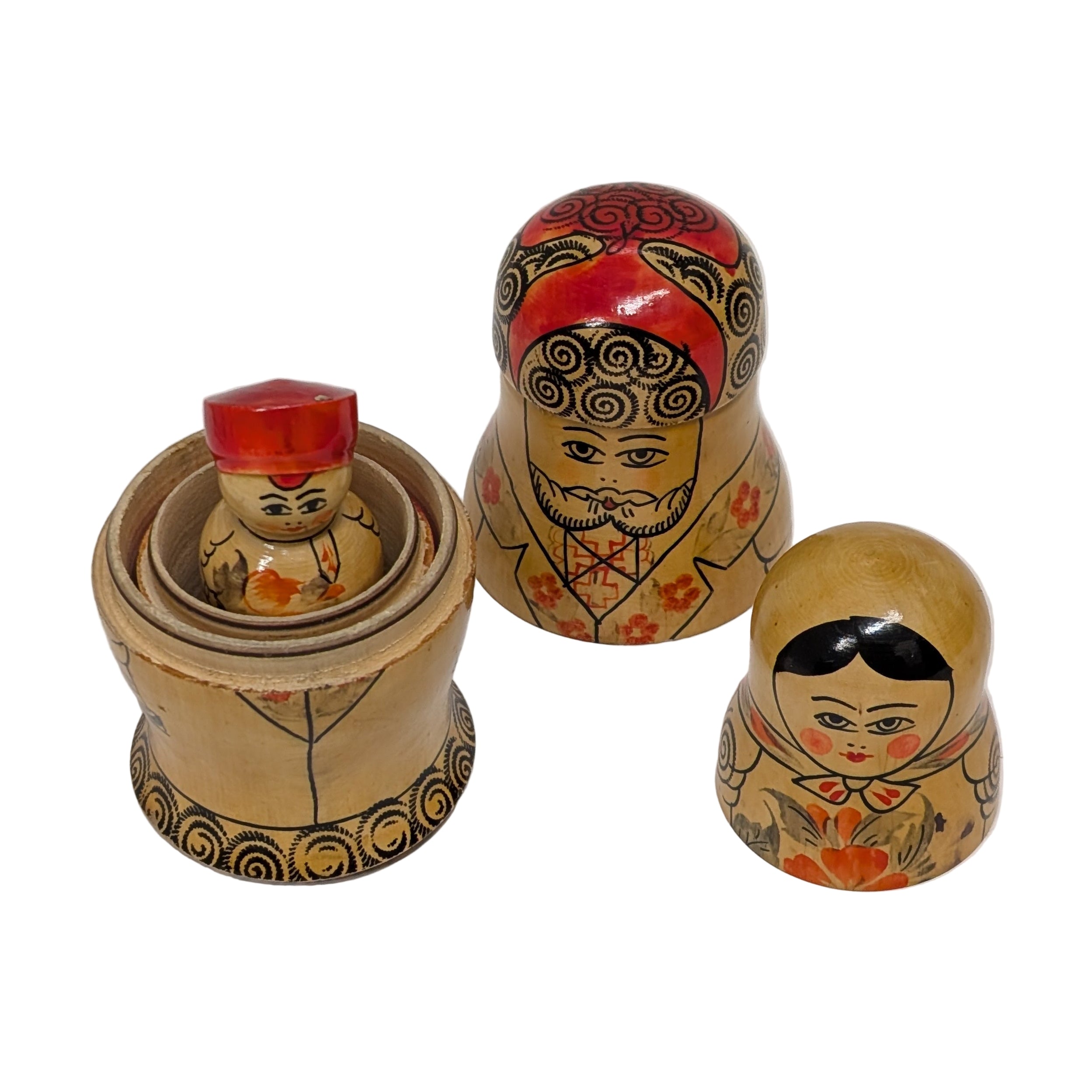 Vintage Russian Matryoshka Nesting Dolls Family 