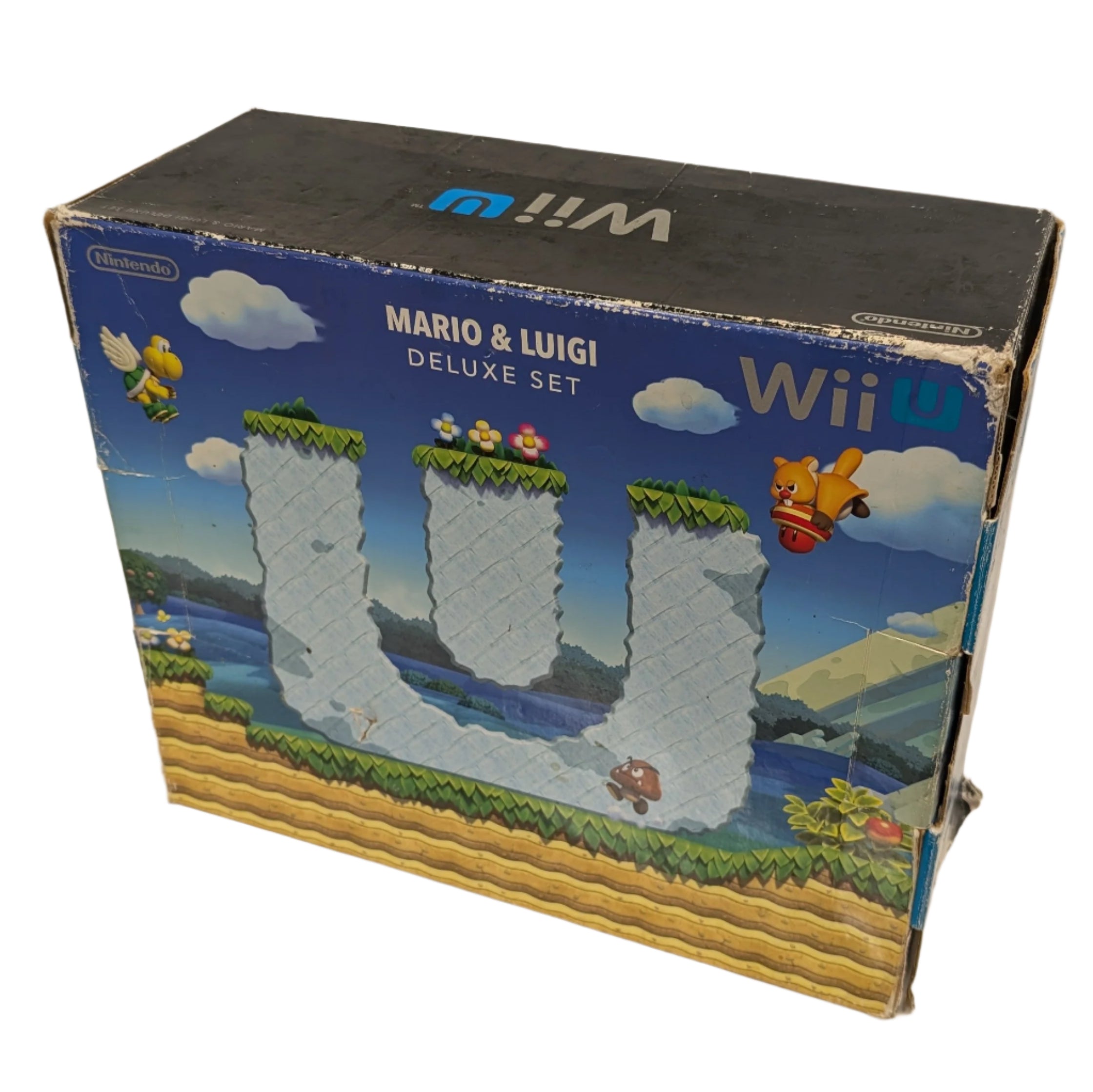 Nintendo Wii Mario & Luigi Deluxe Set packaging on a white background