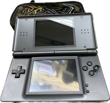 Load image into Gallery viewer, Black Nintendo DS Lite

