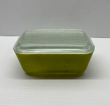 Load image into Gallery viewer, Pyrex Glass Container [Countdown Auction]
