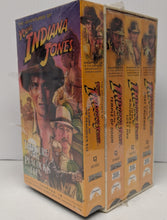Charger l&#39;image dans la galerie, Les Aventures d&#39;Indiana Jones Coffret VHS [Nouveau/Scellé]

