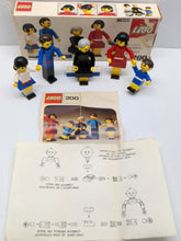Load image into Gallery viewer, Vintage LEGO Set 200
