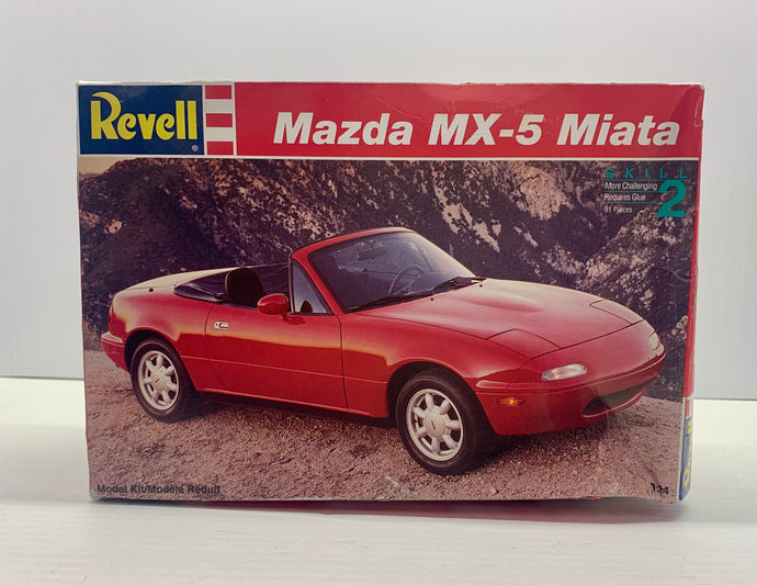 Mazda MX-5 Miata Model Kit