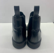 Load image into Gallery viewer, Dr. Martens boots (men’s size 9)
